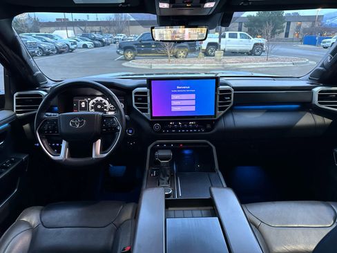 Used 2024 Toyota Tundra Platinum image 33