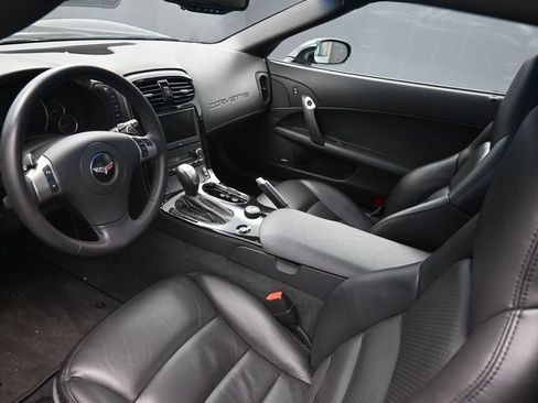 Used 2009 Chevrolet Corvette Coupe w/ Preferred Equipment Group RWD image 25