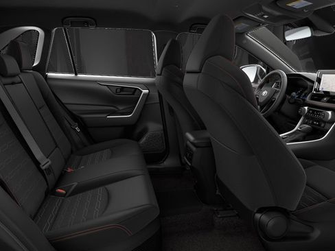 New 2025 Toyota RAV4 SE image 30