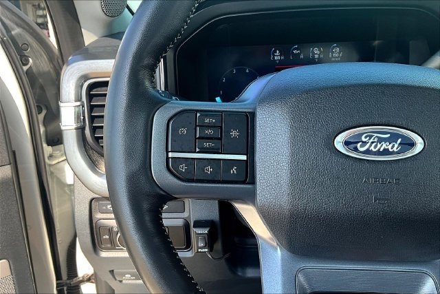Used 2024 Ford F350 Lariat w/ Tremor Off-Road Package AWD/4WD image 12