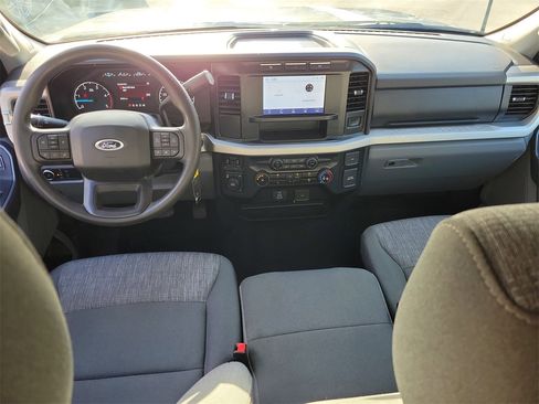 Used 2023 Ford F250 XLT image 13