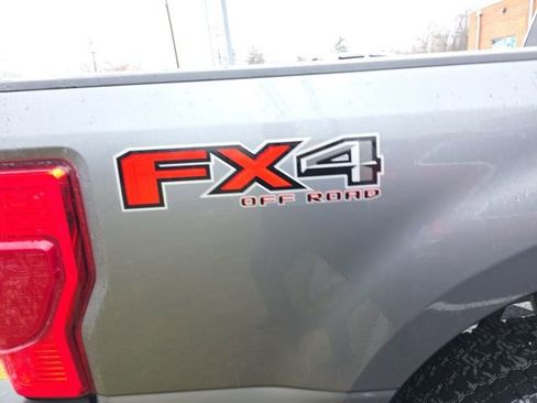 Used 2022 Ford F250 XLT w/ XLT Premium Package image 14