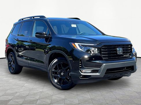 Used 2024 Honda Passport Black Edition image 3