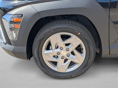 New 2026 Hyundai Kona SE image 10