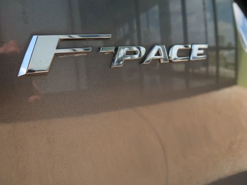Used 2017 Jaguar F-PACE S AWD/4WD image 49