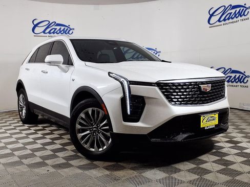 Used 2024 Cadillac XT4 Premium Luxury w/ LPO, Floor Liner Package FWD image 1