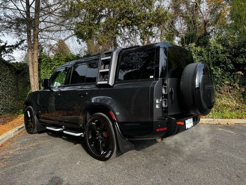 Used 2023 Land Rover Defender 130 X image 5