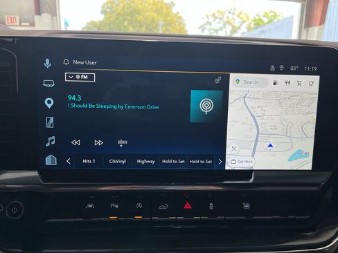 Used 2024 Chevrolet Silverado 1500 LTZ image 24