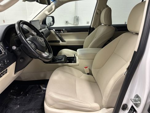 Certified 2023 Lexus GX 460 Premium image 16
