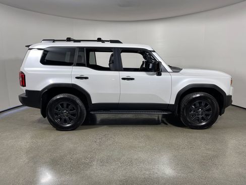 New 2026 Toyota Land Cruiser image 2