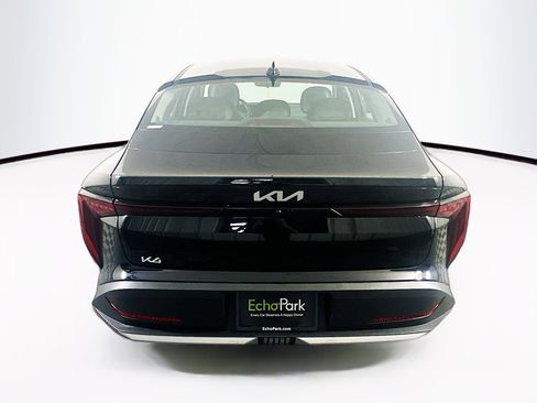Used 2025 Kia K4 LXS image 7