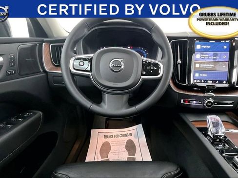 Certified 2023 Volvo XC60 B5 Ultimate w/ Climate Package image 8