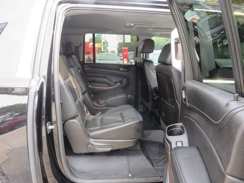Used 2016 Chevrolet Suburban LTZ AWD/4WD image 23