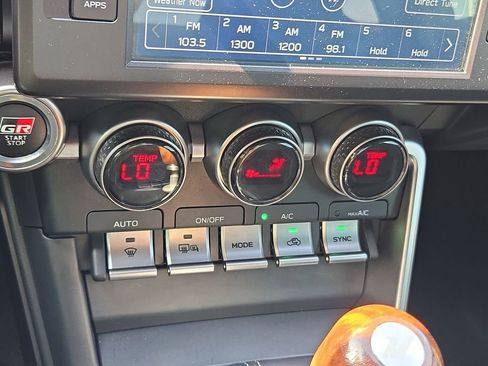 Used 2024 Toyota GR86 image 35