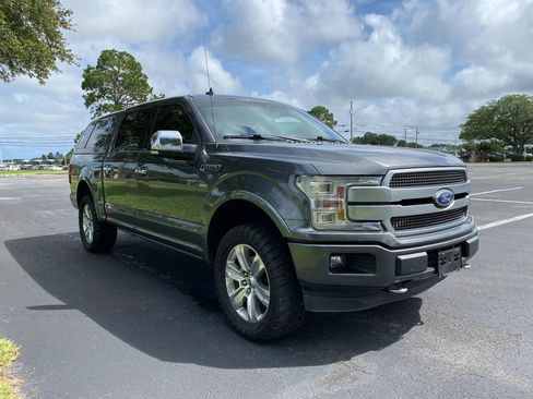 Used 2019 Ford F150 Platinum AWD/4WD image 4
