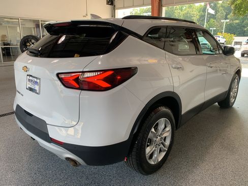 Used 2022 Chevrolet Blazer LT AWD/4WD image 11