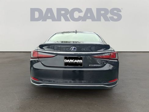 Used 2019 Lexus ES 300h w/ Luxury Package image 5