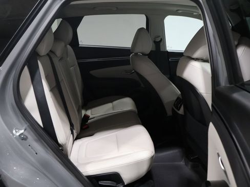 Used 2024 Hyundai Tucson Limited image 19
