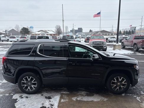 Used 2023 GMC Acadia SLE w/ Driver Convenience Package image 8