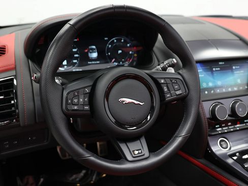 Used 2023 Jaguar F-TYPE R image 17