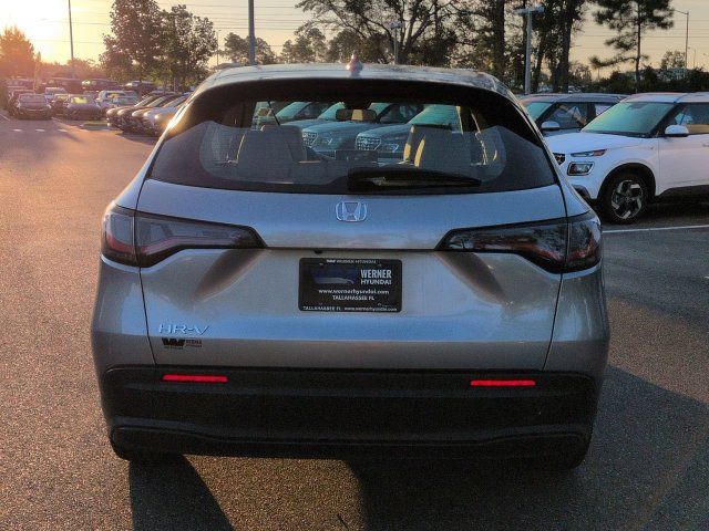 Used 2024 Honda HR-V LX image 6
