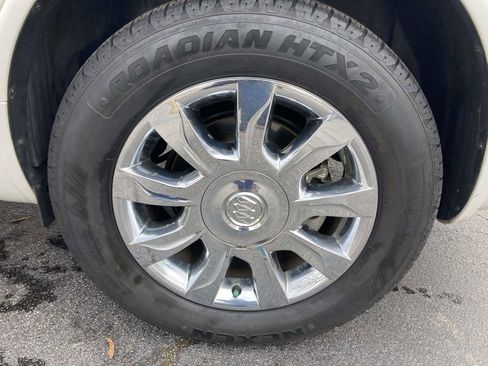 Used 2017 Buick Enclave Leather w/ Trailering Package image 7