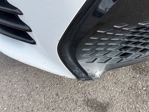 Used 2018 Toyota Corolla SE w/ Protection Package FWD image 4