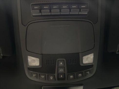 Used 2018 Ford F150 Raptor w/ Equipment Group 802A Luxury image 15