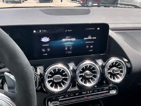 Certified 2023 Mercedes-Benz GLA 45 AMG 4MATIC image 34