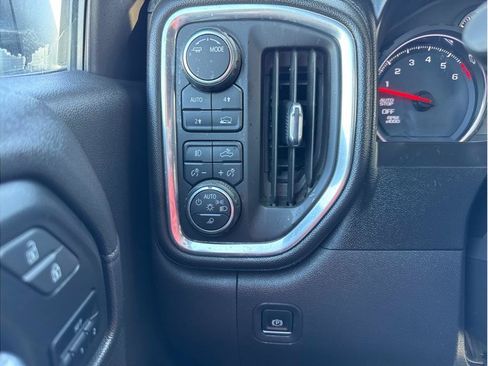 Used 2020 Chevrolet Silverado 1500 LTZ AWD/4WD image 17