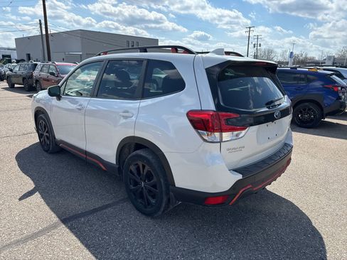 Used 2023 Subaru Forester Sport image 2