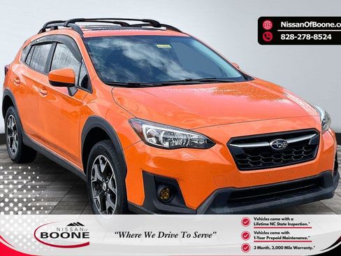 Used 2018 Subaru Crosstrek 2.0i Premium w/ Moonroof Package AWD/4WD image 1