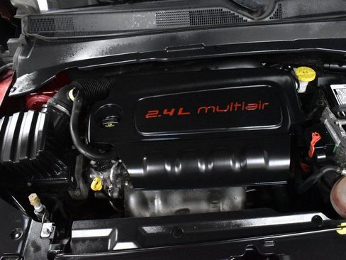 Used 2022 Jeep Compass Limited image 10