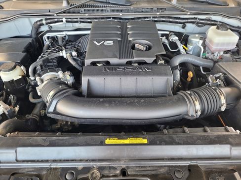 Certified 2020 Nissan Frontier PRO-4X w/ Pro-4x Utility Package AWD/4WD image 20