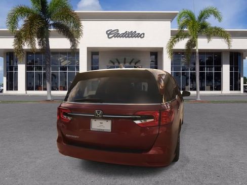 Used 2023 Honda Odyssey EX-L image 13