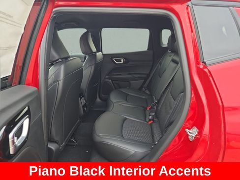 New 2026 Jeep Compass Latitude AWD/4WD image 16