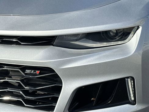 Used 2017 Chevrolet Camaro ZL1 image 11