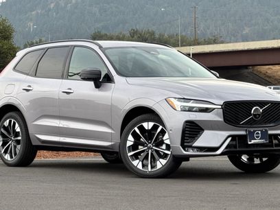 New 2026 Volvo XC60 B5 Plus w/ Climate Package