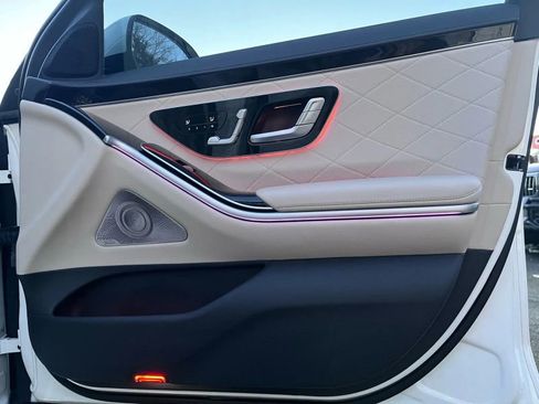 Used 2021 Mercedes-Benz S 580 S 580 4matic Sedan 4D image 19