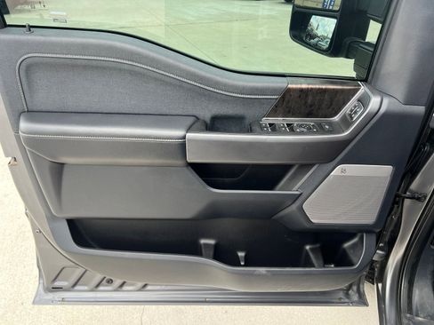 Used 2024 Ford F250 Lariat AWD/4WD image 24