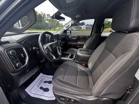 Used 2022 Chevrolet Silverado 1500 RST w/ Safety Package image 6