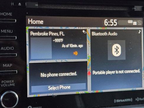 Used 2019 Toyota Sienna XLE w/ XLE Navigation Package FWD image 16