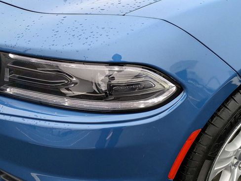 Used 2023 Dodge Charger SXT image 9