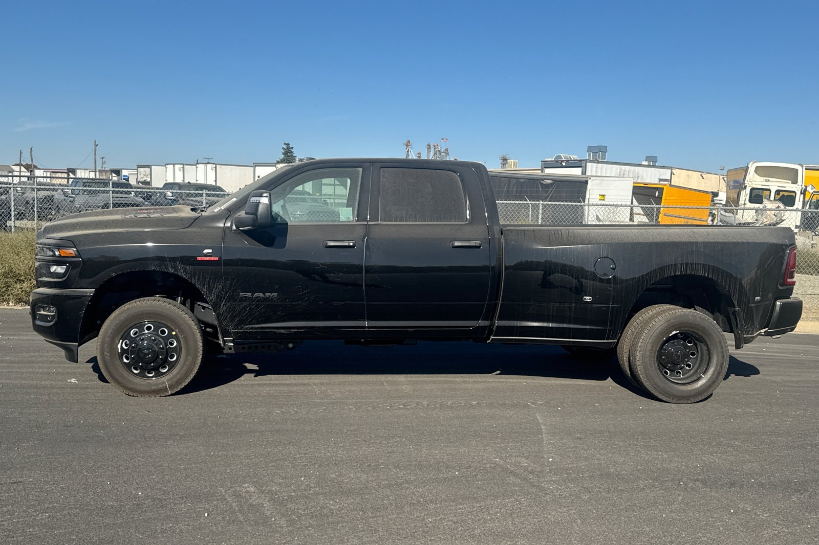 New 2027 RAM 3500 Big Horn AWD/4WD image 6