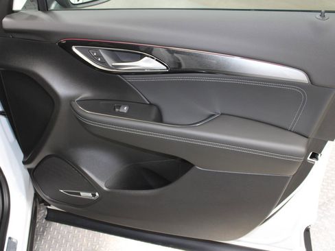 New 2026 Buick Envision Preferred image 15