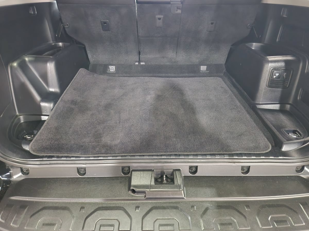 Used 2022 Toyota 4Runner SR5 RWD image 54