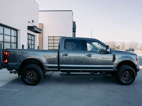 Used 2020 Ford F250 Lariat image 9