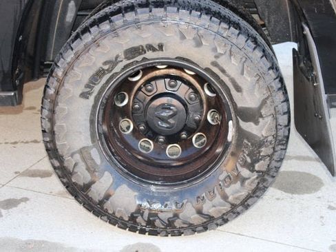 Used 2021 RAM 3500 Laramie w/ Night Edition image 29