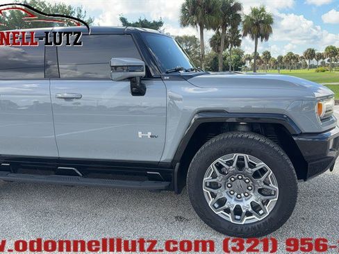 Used 2025 GMC Hummer EV 3X AWD/4WD image 39