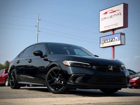 Used 2022 Honda Civic Sport image 3